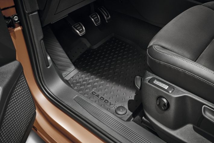 Gumové koberce pro Caddy, přední