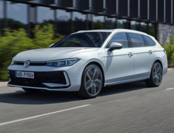 Gumové koberce pro Passat Variant IX