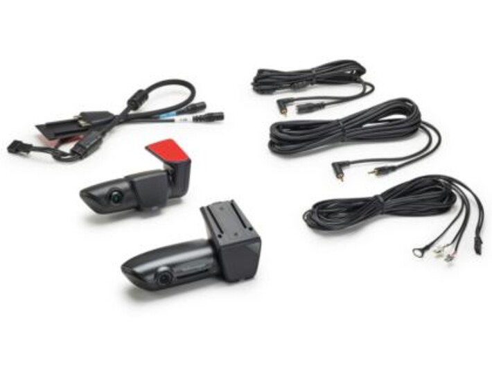 Palubní autokamera Universal Traffic Recorder 2