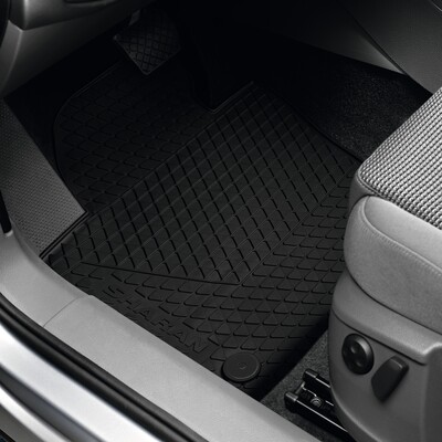 Gumové koberce pro Sharan