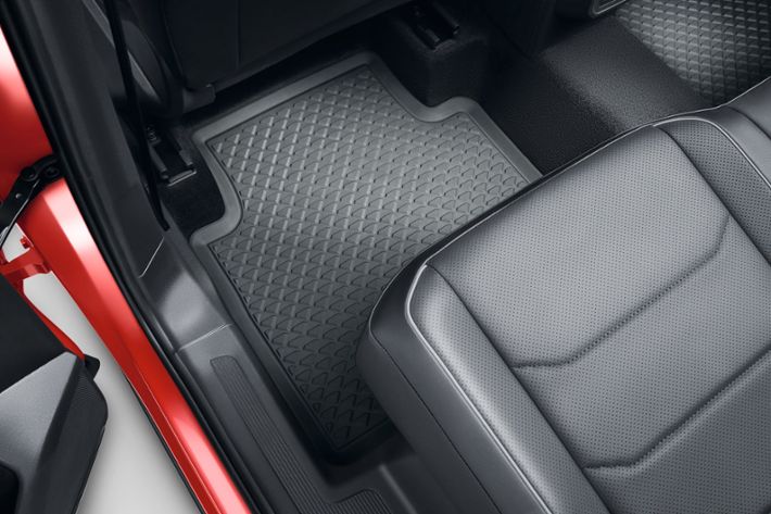 Gumové koberce pro Tiguan Allspace (do r. 2025)