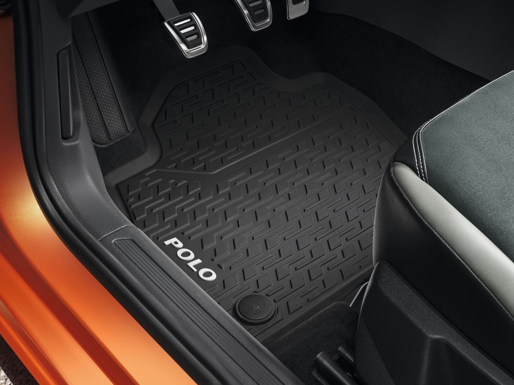 Gumové koberce pro Polo, přední
